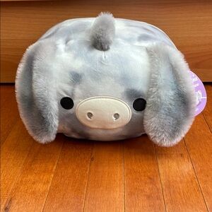 Jason Pig black and white stackable squishmallows